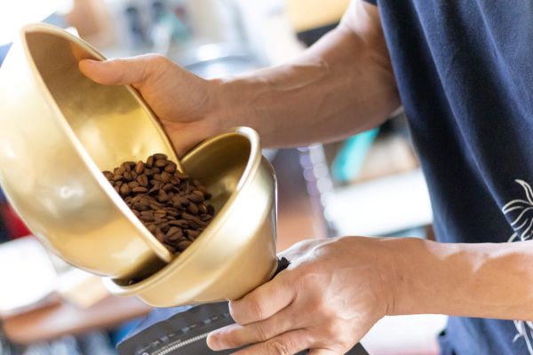 IRORI焙煎師オススメ　珈琲豆１００ｇ×3種セット